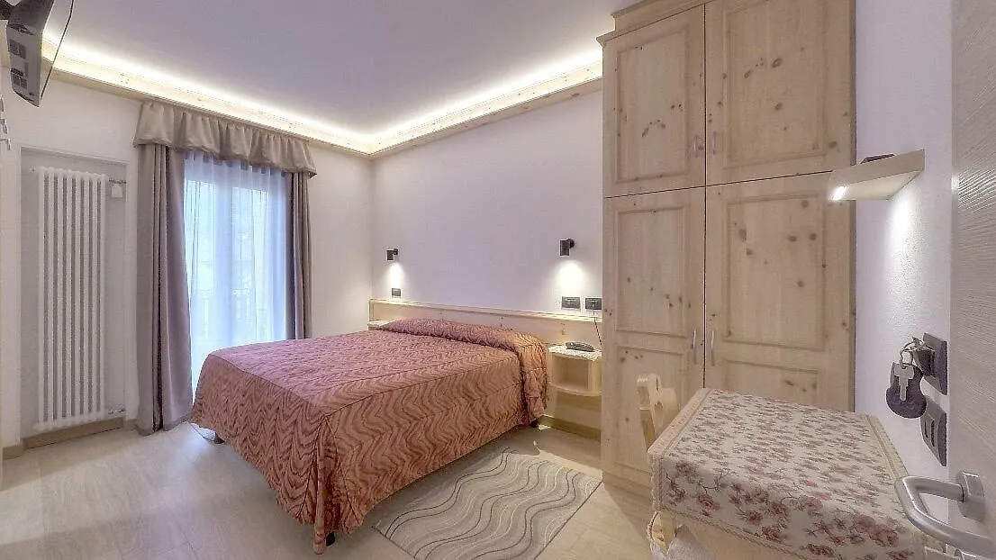 Hotel Federia 리비뇨 2*,