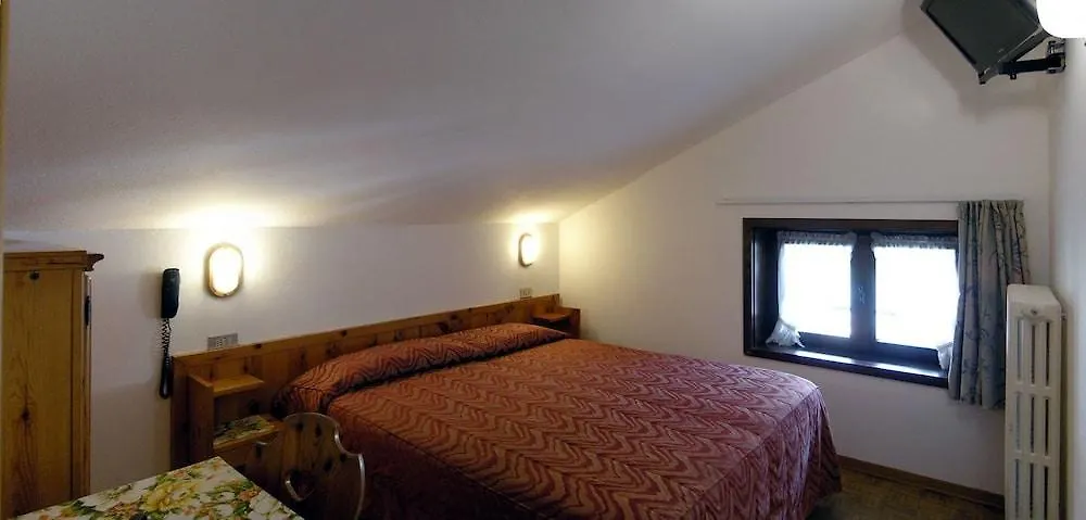 Hotel Federia 리비뇨