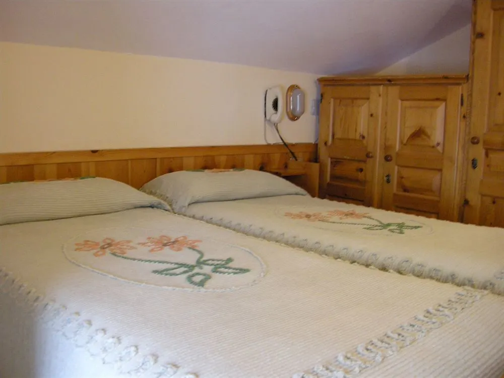 Hotel Federia 리비뇨