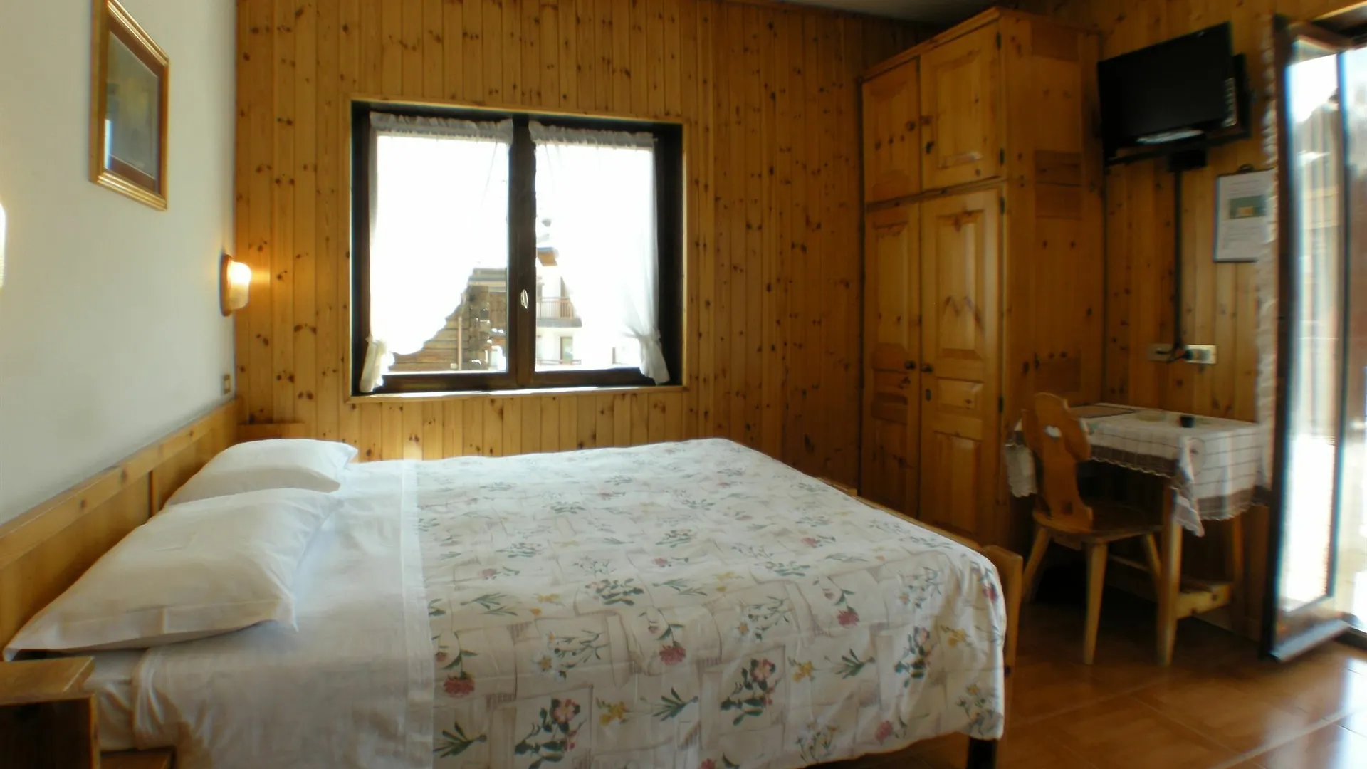 Hotel Federia 리비뇨